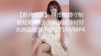 看简见有你需要的！巨乳43岁阿姨在她家客厅沙发上69式女上各种干