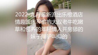 商场女厕蹲守偷拍短裙披肩发少妇肥美的两片肉唇