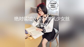 约炮177cm极品黑丝平面模特 110cm大长腿没想到口活那么好把我舔爽了