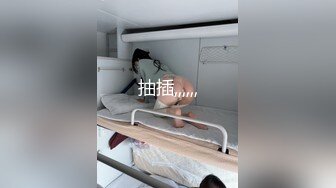 [MP4/ 558M]&nbsp;&nbsp;健身房换衣间偷拍，运动型美女的身材满分，荷尔蒙刺激下，裸体抠穴低声呻吟