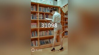 XKXB-8028_奥特曼VS哥斯拉杏吧-孙欣欣