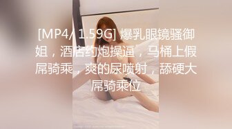 最新流出NTR骚妻极品崇黑讨黑BBC女神【爱已婚少妇】私拍完结，被黑驴屌花式爆肏3P生猛国屌已经满足不了 (7)