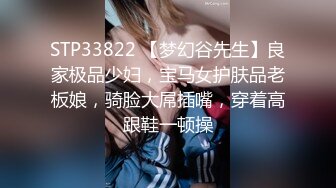 【CP经典】商场女厕全景偷拍11位年轻妹子颜值都还挺不错的（一 ） (1)